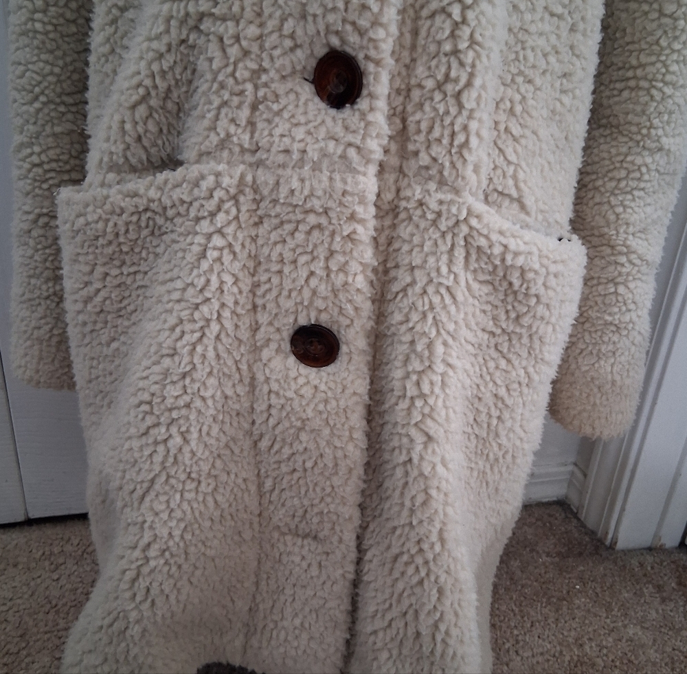 Loup Carly Faux Shearling Button Up Coat Size S - Picture 6 of 10